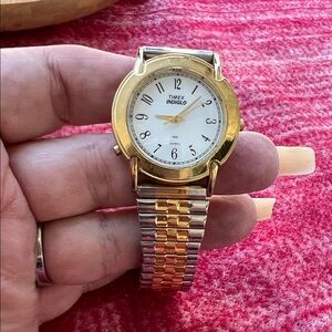 Timex Indiglo Two-Tone Watch.. new condition